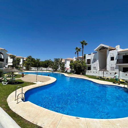 Quiet & Spacious Apt @ Golf Course W/ Roof Terrace San Roque (Andalucia) Exterior foto